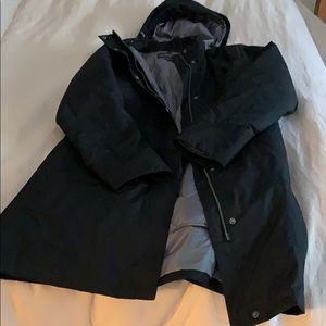 Eddie Bauer Women’s Rain Coat- Black